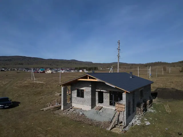Кусимово: одноэтажный дом — газоблок, двускатная кровля, фото 2